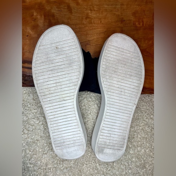 Seychelles Made in Italy Black Suede Bow Slide Platform Sandals Size 8.5 - Picture 4 of 4